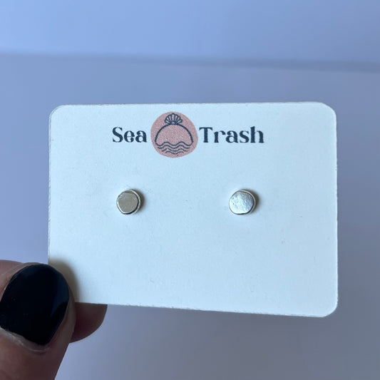 Pebble Studs