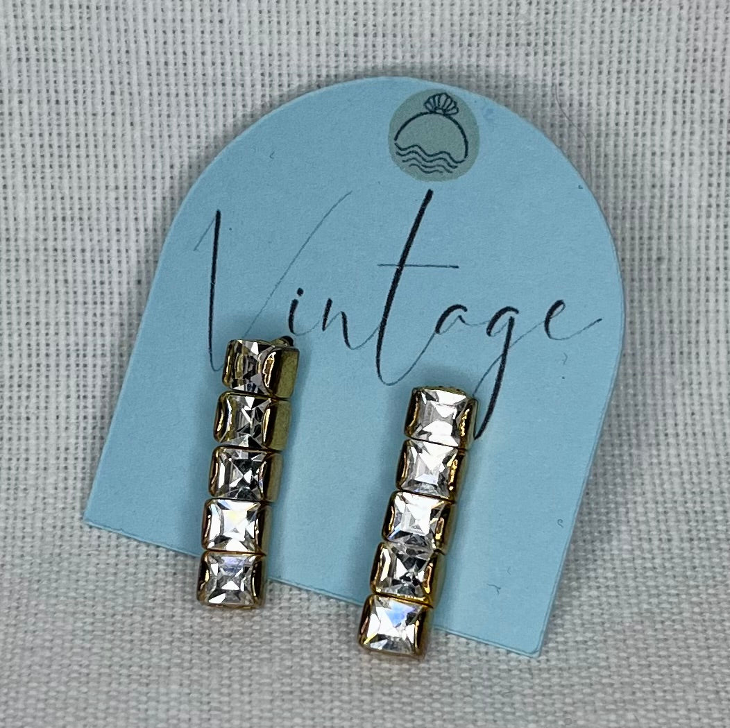 $8 Vintage Earrings 7