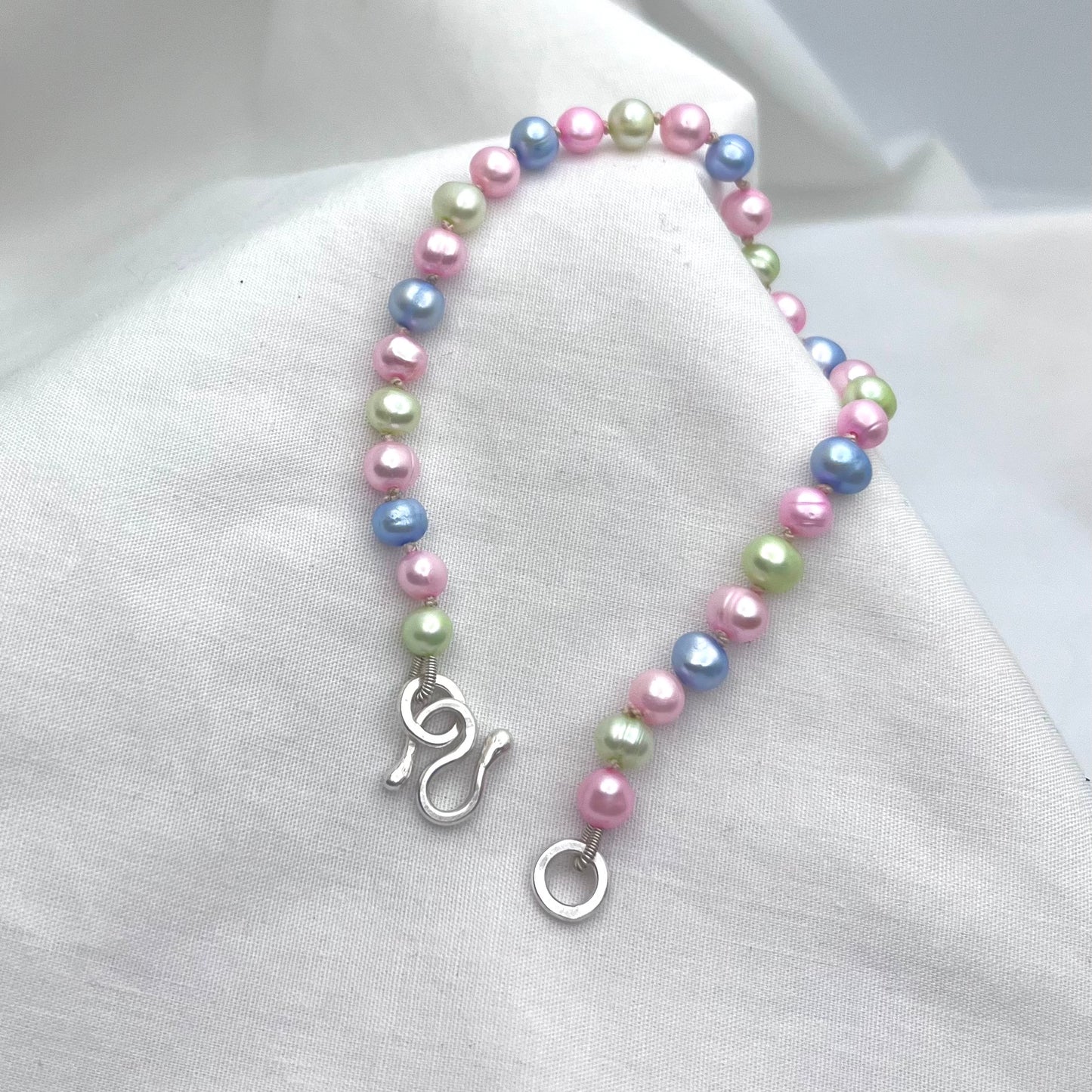 Pastel Pearl Bracelet