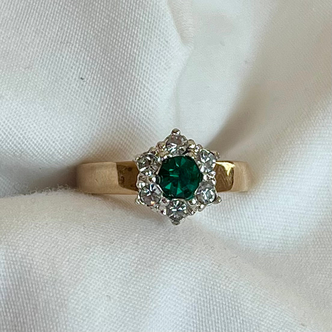 Avon Crystal Flower Ring, Green