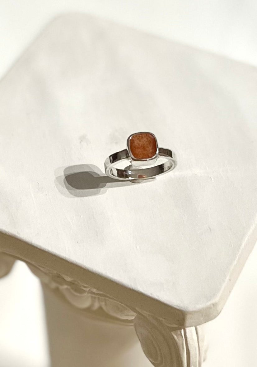 Confetti Sunstone Ring