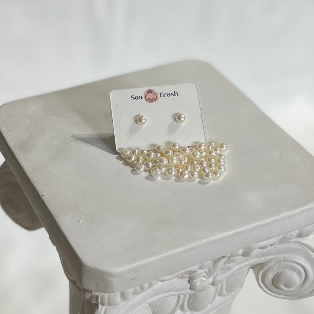 Itty Bitty Vintage Pearl Studs