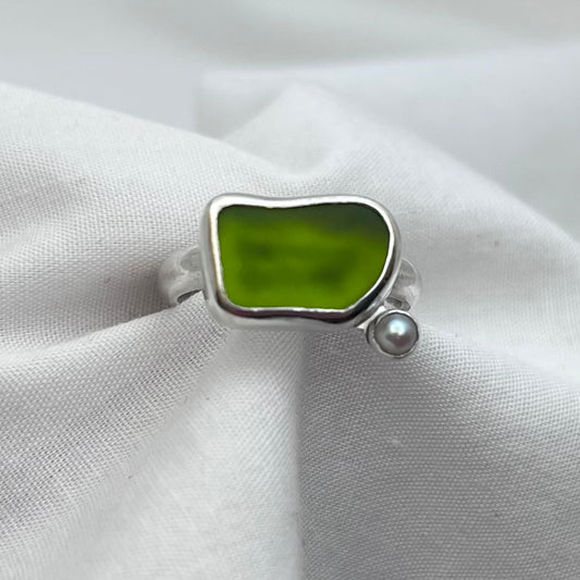 Green Sea Glass Pearl Ring