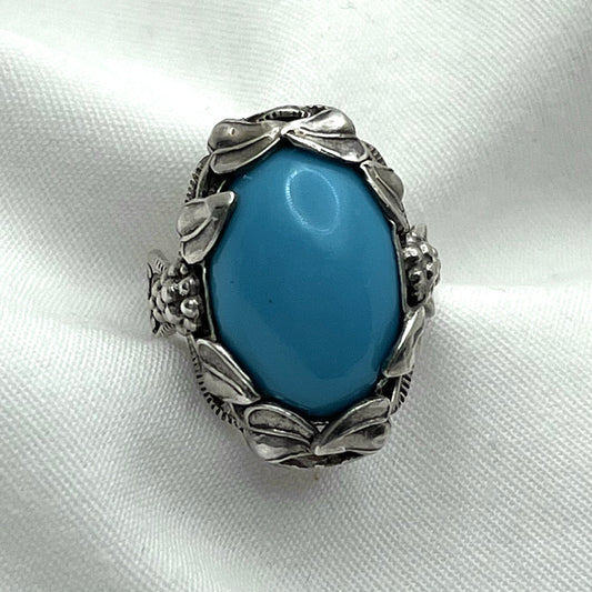 Artisan Grape Leaf Motif Ring