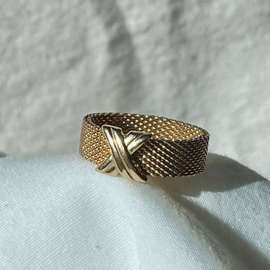 Avon Silk Weave Ring