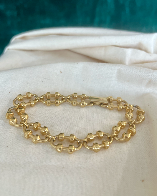 Avon Chunky Link Bracelet