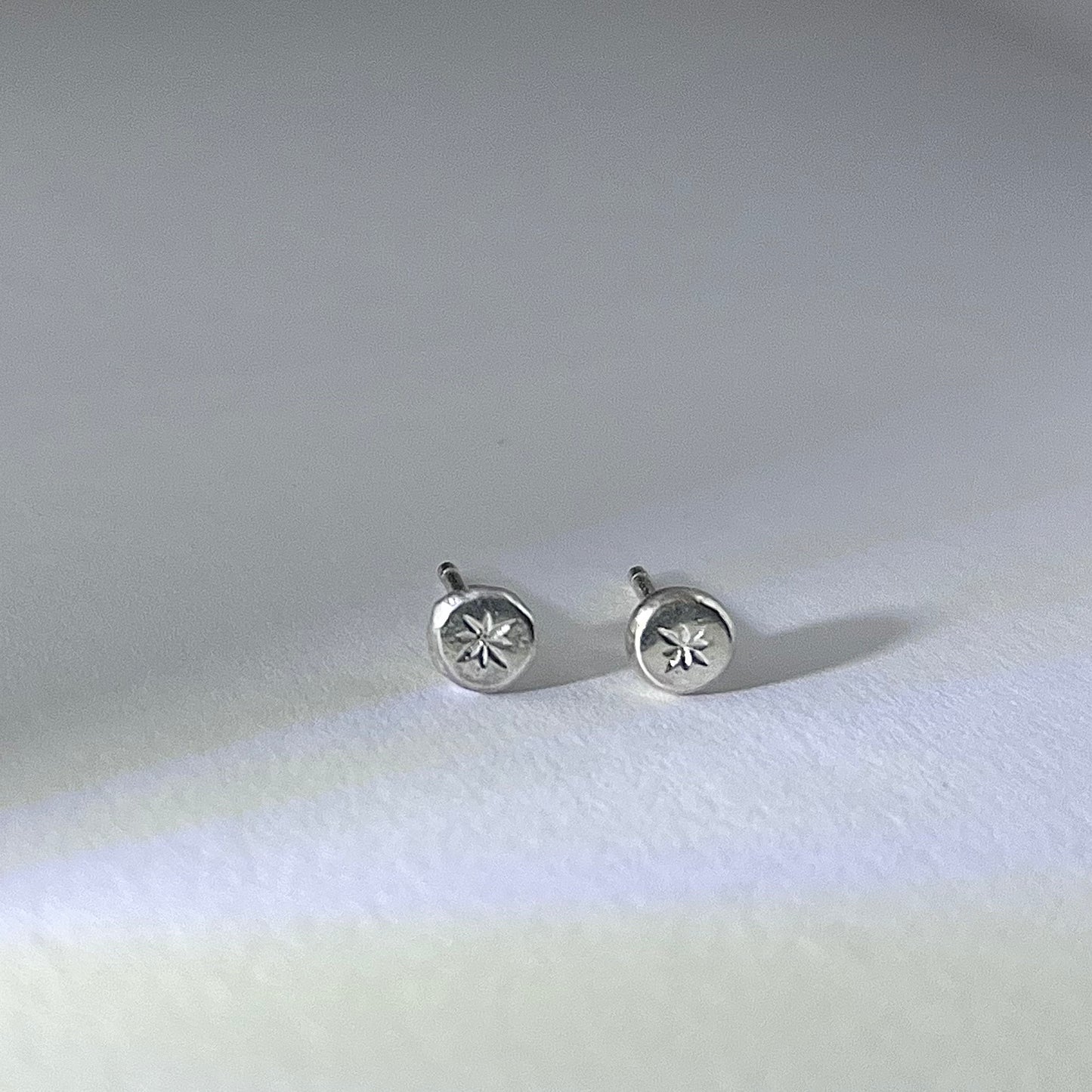 Pebble Studs