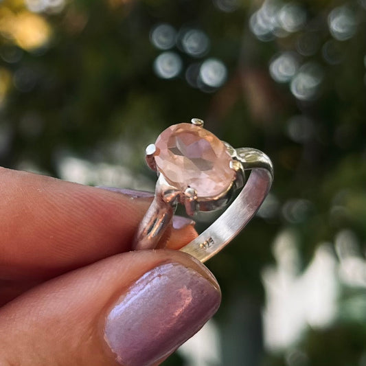 Oval Sunstone Ring